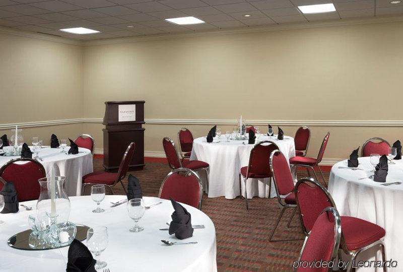 Four Points By Sheraton Kansas City Airport Екстериор снимка