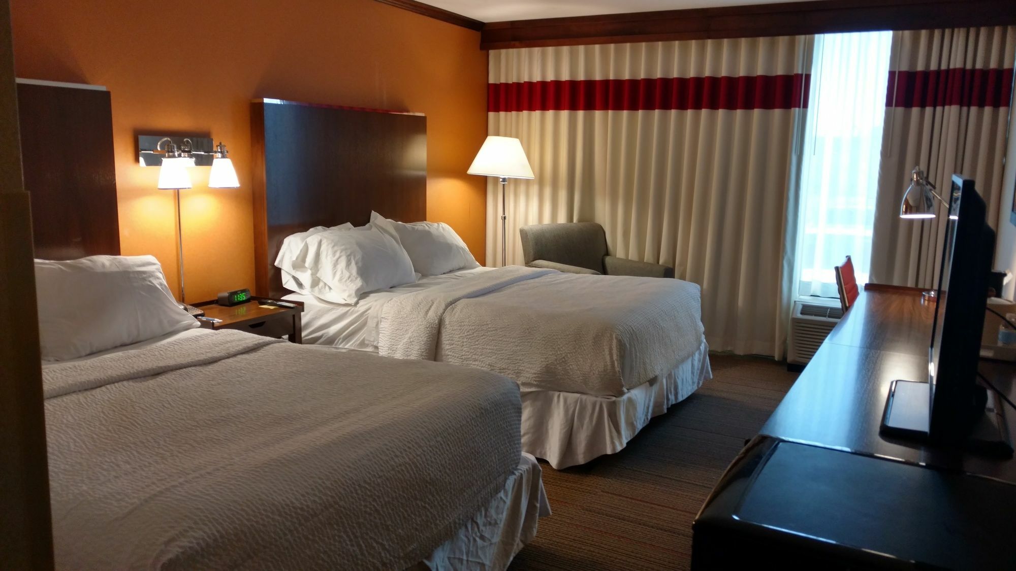 Four Points By Sheraton Kansas City Airport Екстериор снимка