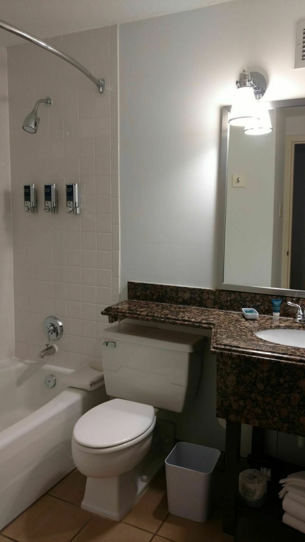 Four Points By Sheraton Kansas City Airport Екстериор снимка