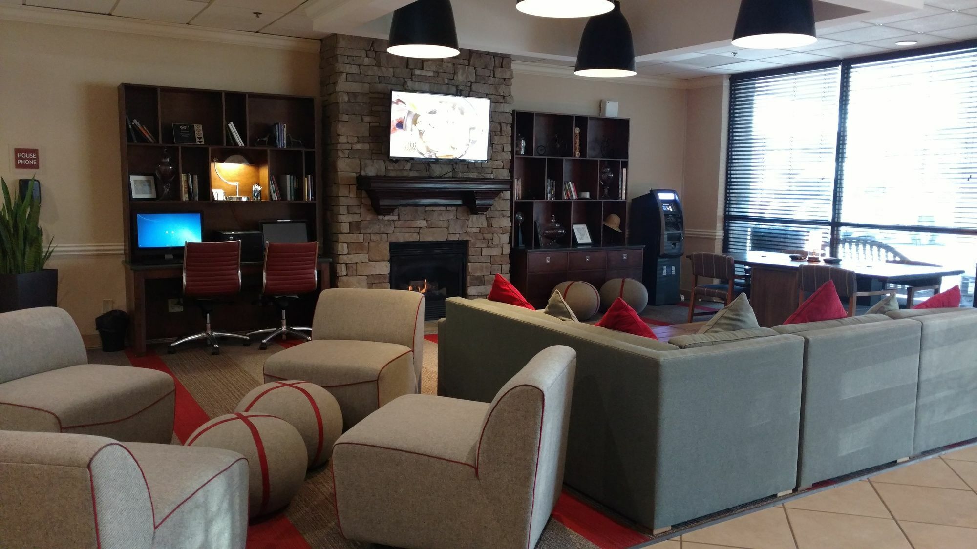 Four Points By Sheraton Kansas City Airport Екстериор снимка